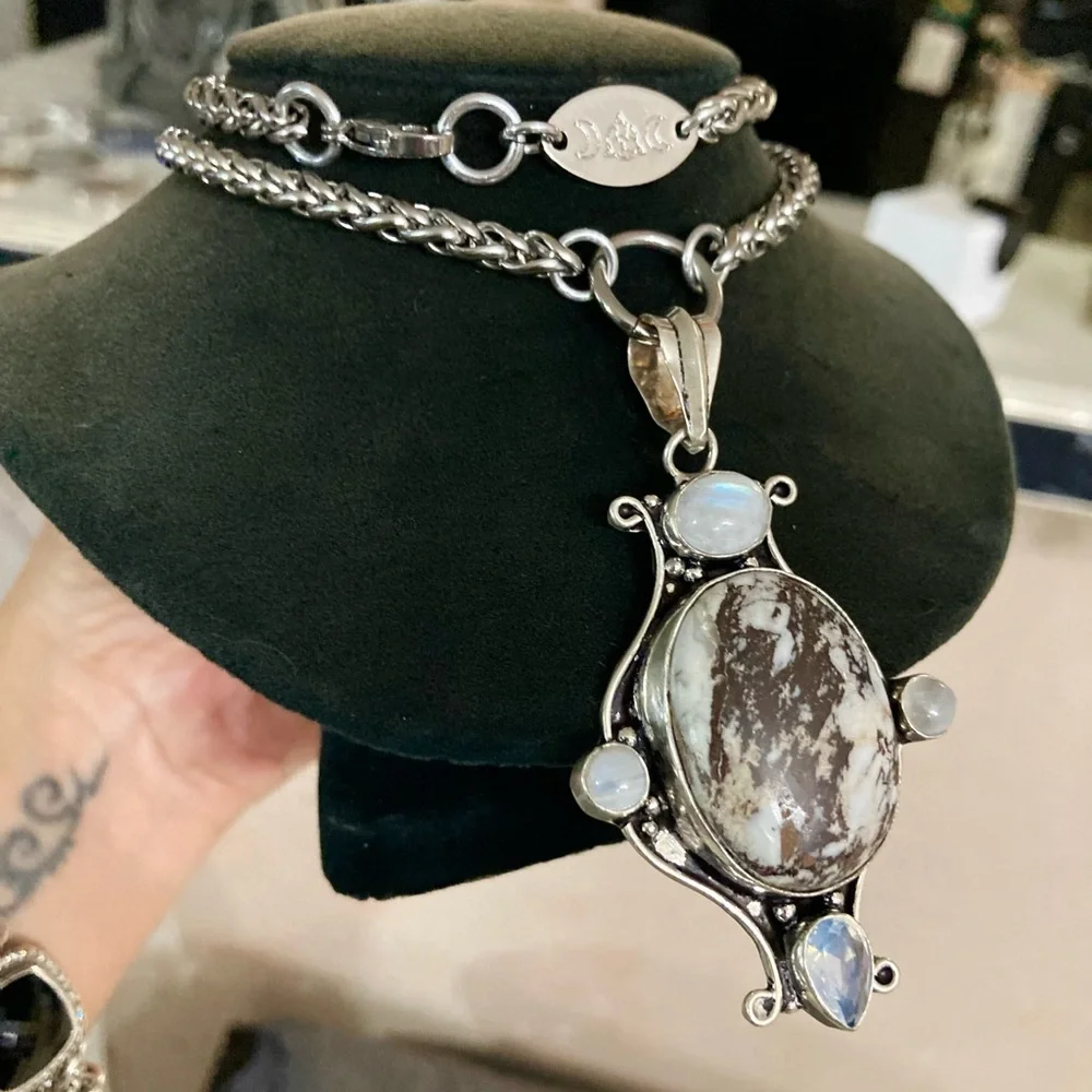 Genuine moonstone white & brown agate gemstones & opalite boho silver necklace - Picture 9 of 15